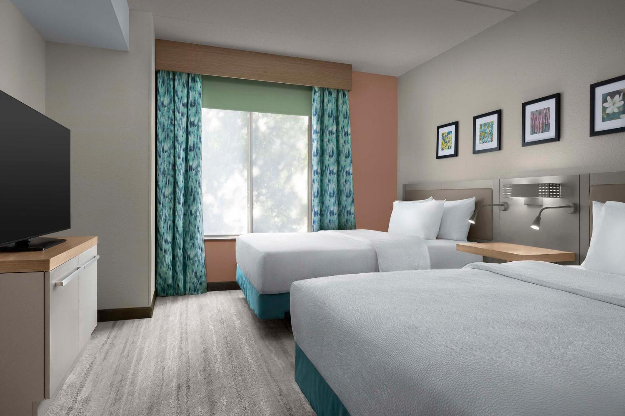 Hilton Garden Inn Raleigh Capital Blvd I-540 Eksteriør billede