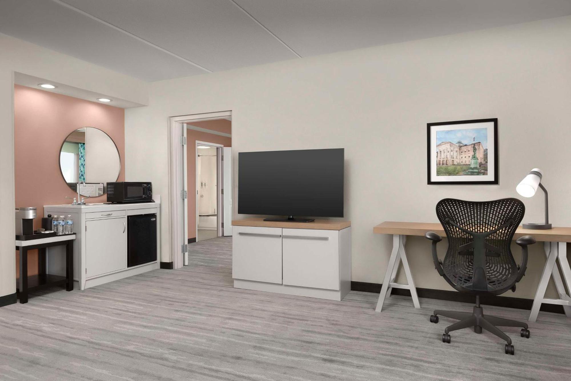 Hilton Garden Inn Raleigh Capital Blvd I-540 Eksteriør billede