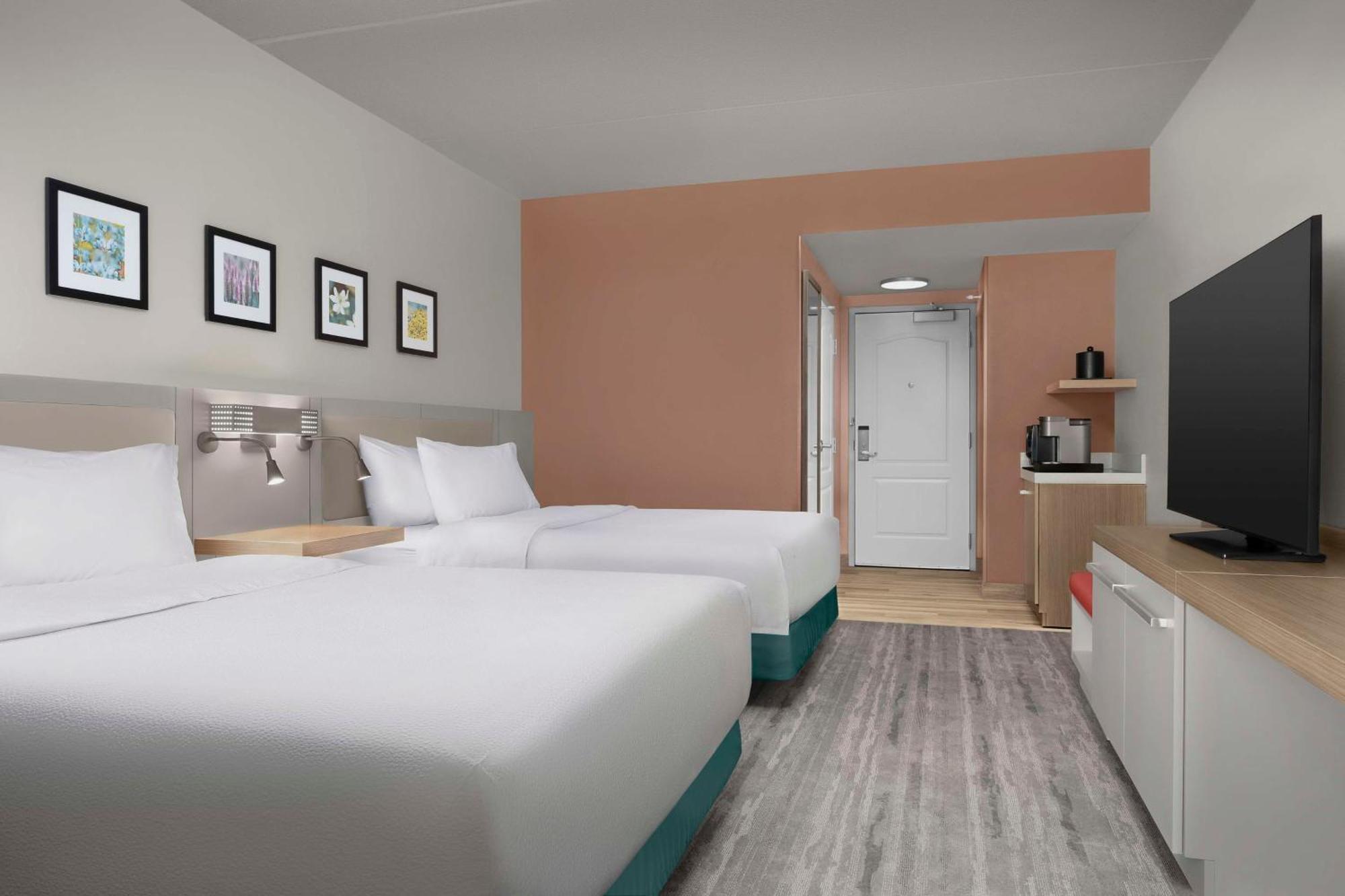 Hilton Garden Inn Raleigh Capital Blvd I-540 Eksteriør billede