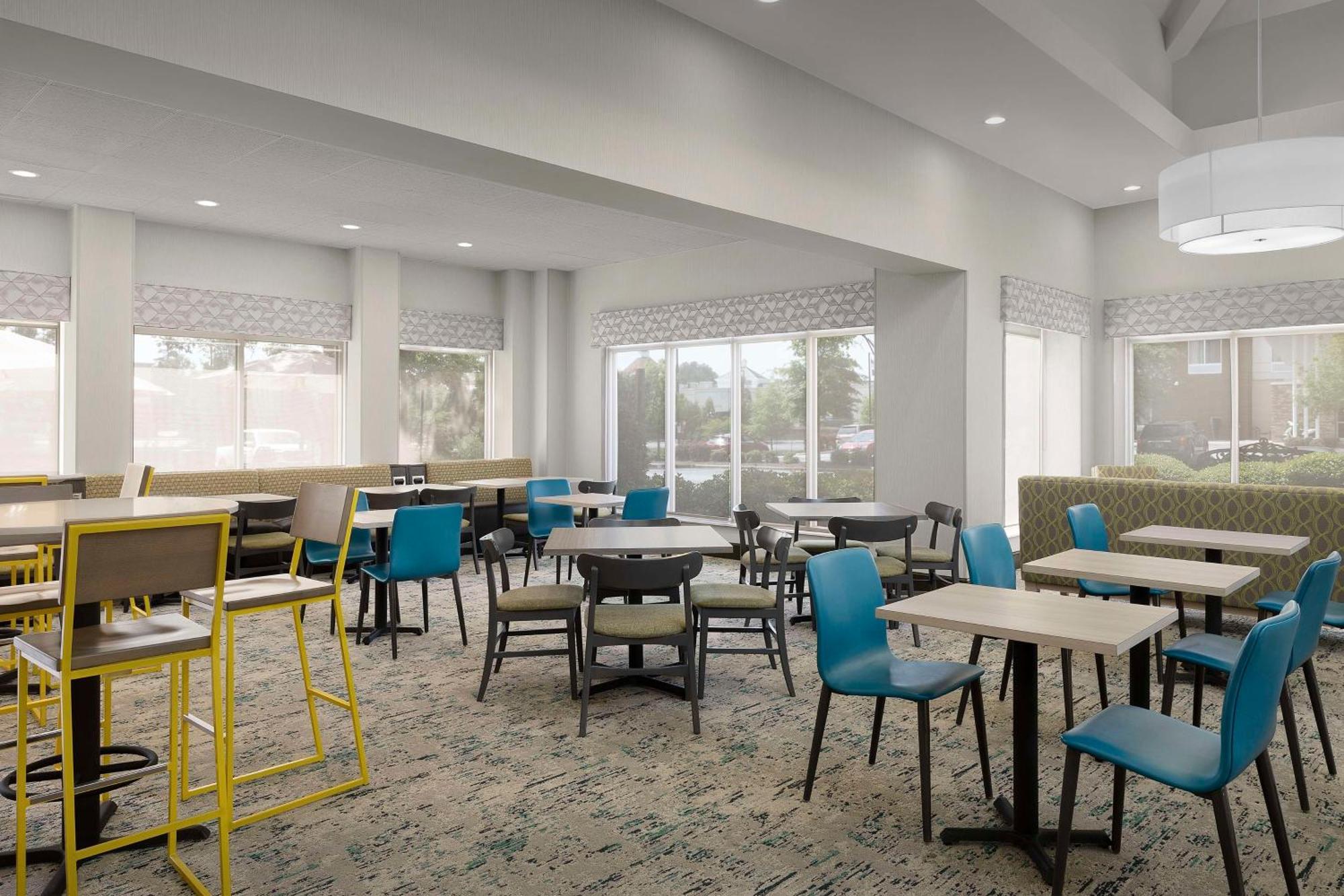 Hilton Garden Inn Raleigh Capital Blvd I-540 Eksteriør billede