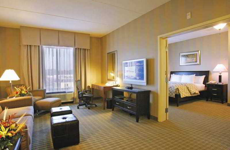 Hilton Garden Inn Raleigh Capital Blvd I-540 Værelse billede